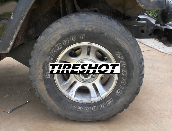 Tire Maxxis MT-754 Buckshot Mudder
